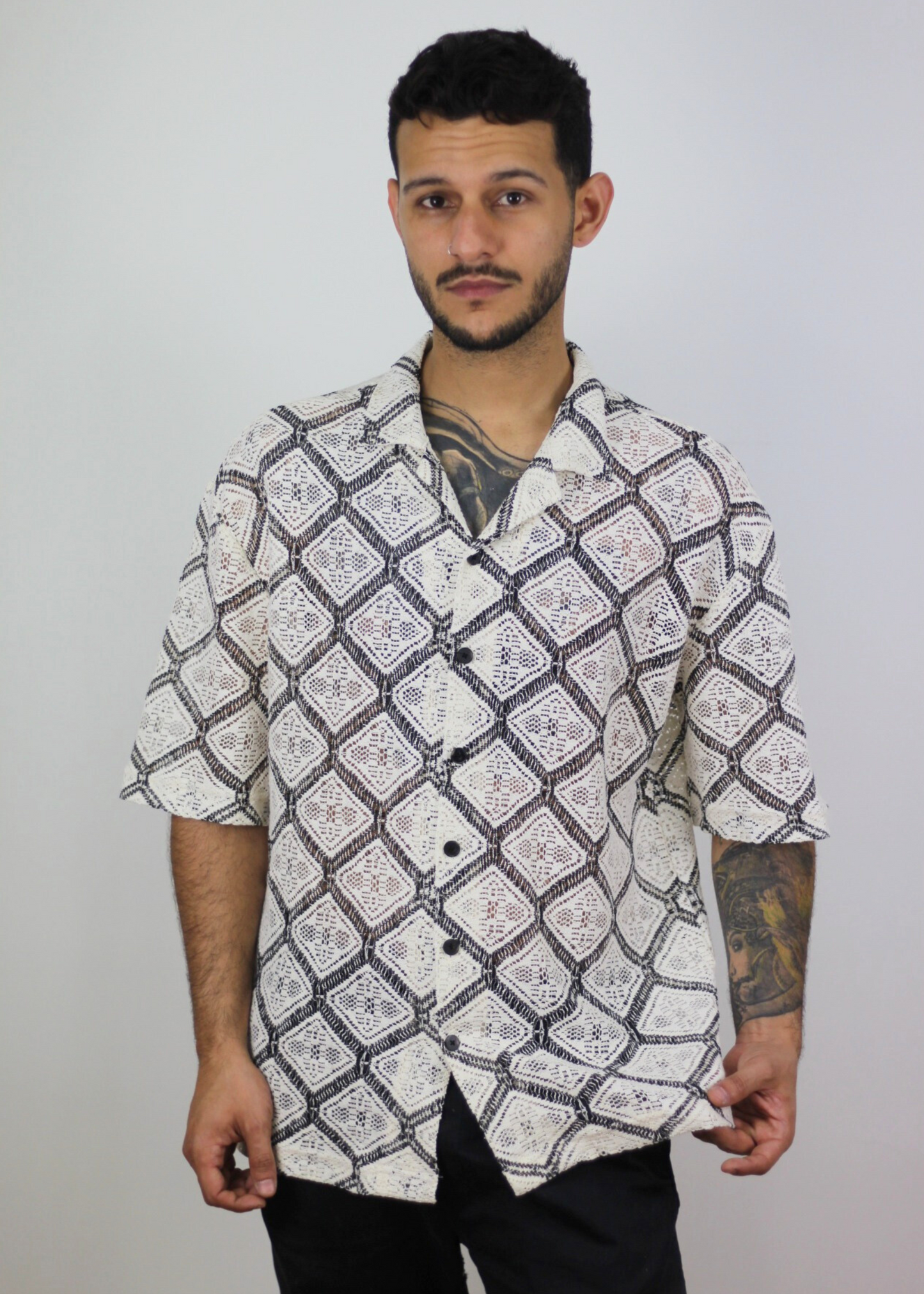 Camisa Resort