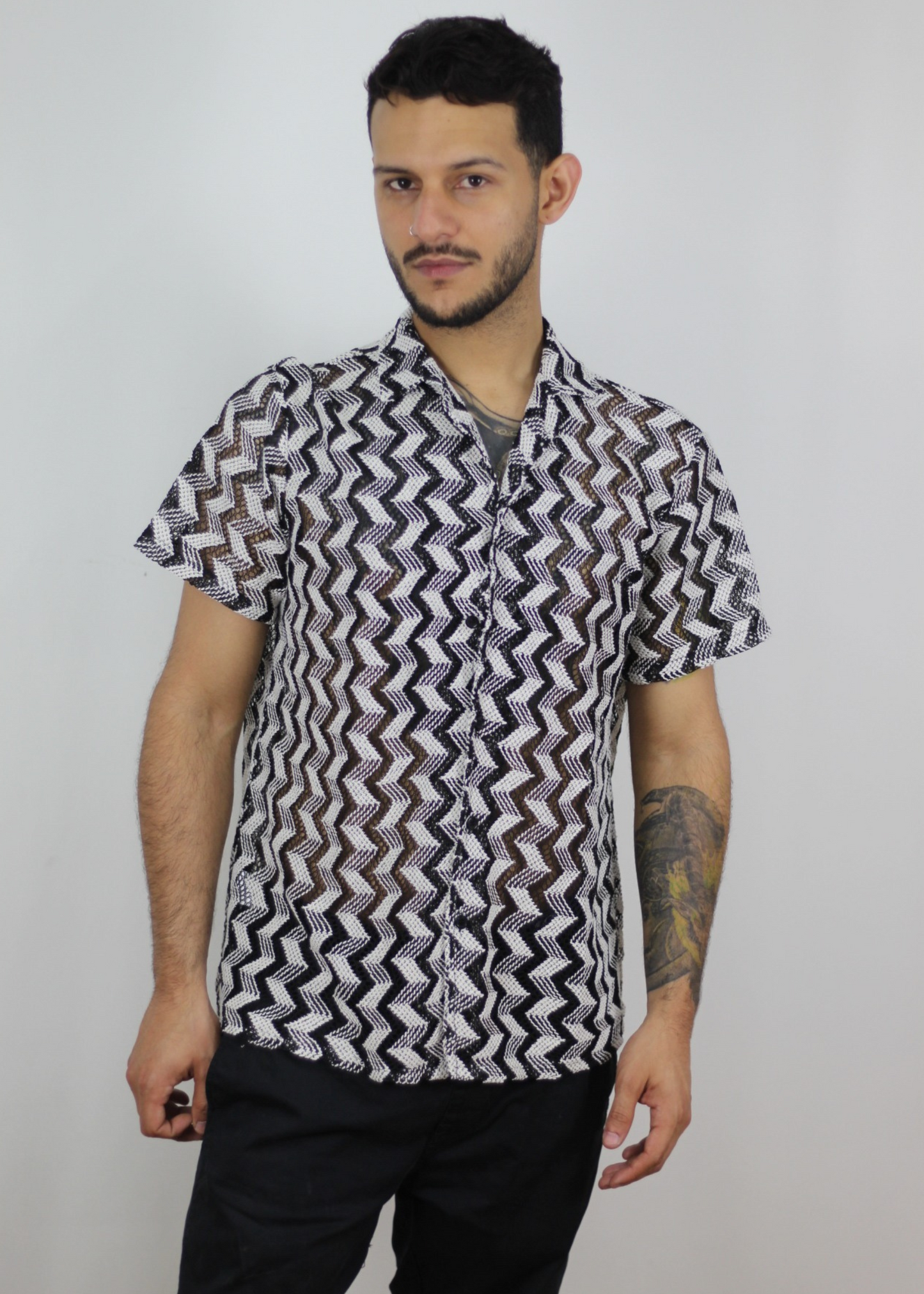 Camisa Resort